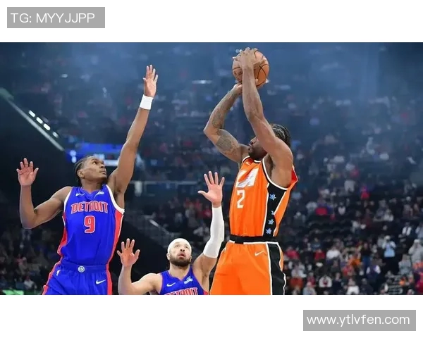 快船与活塞激战正酣现场直播全程回顾与精彩瞬间分析